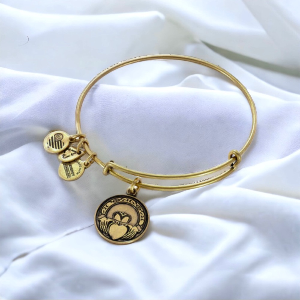 Alex and Ani Claddagh charm bangle bracelet
